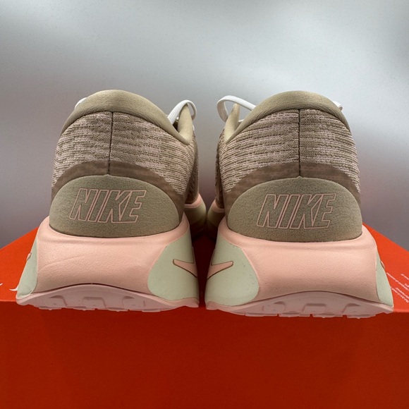 Nike Motiva Linen Washed Coral BRAND NEW Size 10 Women - Picture 4 of 8